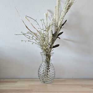 🍍 Pair of Vintage Clear Pressed Glass Vases